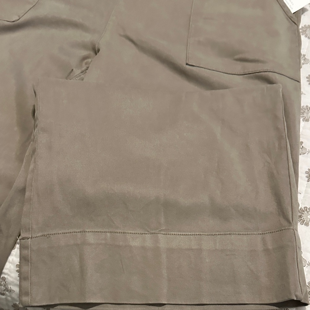 C&C California Army Green Wide Leg Pants - Picture 3 of 5